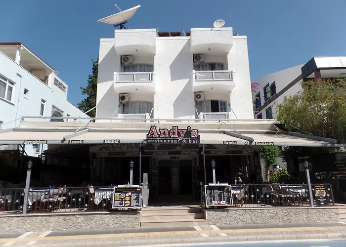 Andy's מלון דירות מרמריס